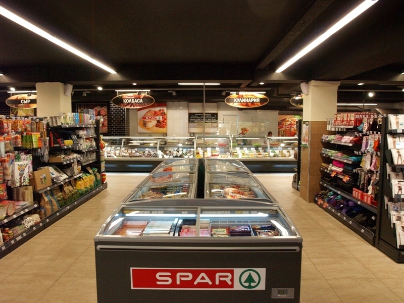 Спар продается. Витрины Спар. Spar магазин. Магазин Spar внутри. Спар интерьер.